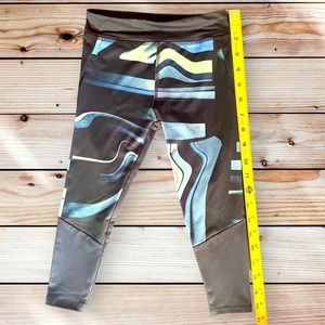 Adidas Girl's Blue Tech Fit Leggings AK4606- size 4